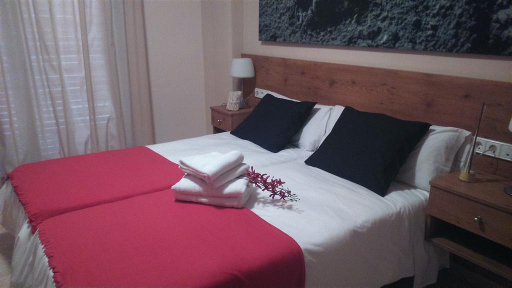 Archs Hotel Rural Lletger Chambre photo